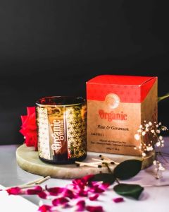 Candela con Petali di Rosa e Geranio Cera di Soia Organic Goodness